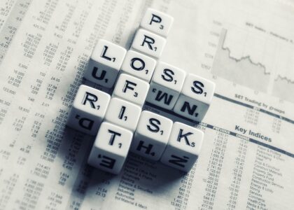 Bitcoin loses grip near $80,000 as ETH, SOL, DOGE fade on profit-taking