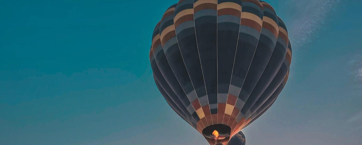 Bitcoin rises to $77,000 ahead of Fed decision as Trump preps for lengthy Hormuz block