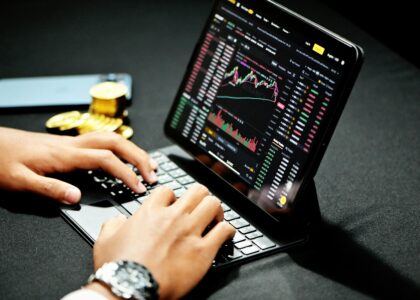 Bitcoin slides toward $75,000, ETH, SOL, XRP drop as oil hits four-year high