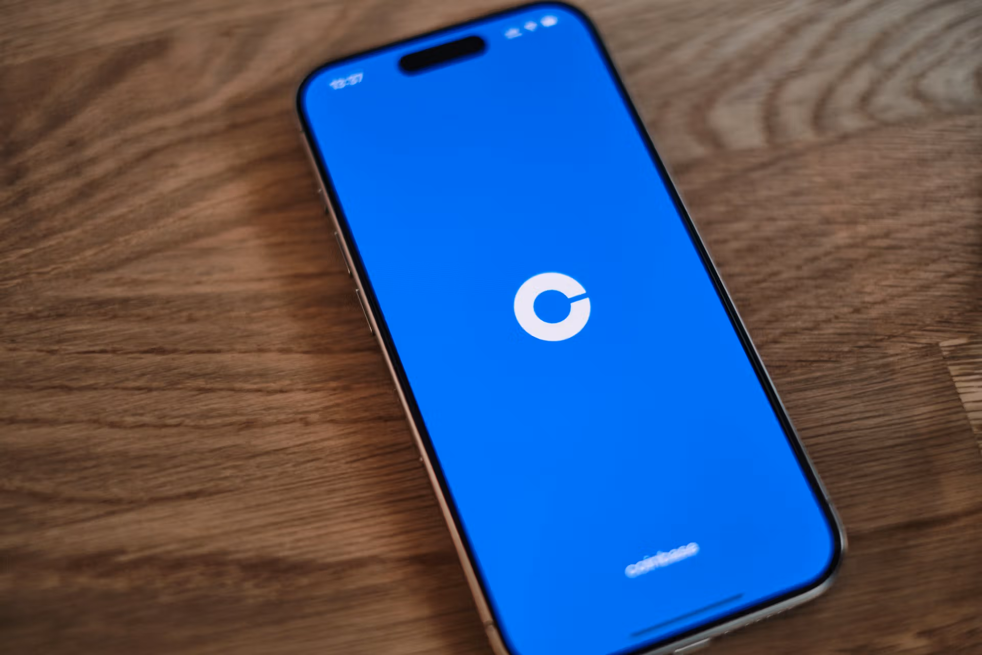 Coinbase (appshunter.io/Unsplash)