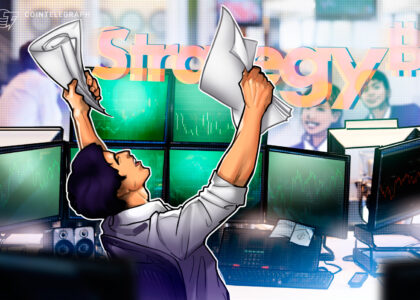 Strategy stock beats Bitcoin after rising 25% in a month: BTC bottom in? img1