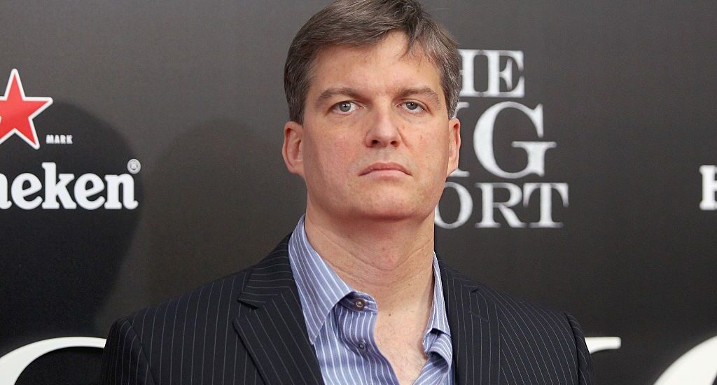 Bitcoin briefly hits $82,000, SOL, DOGE higher as Michael Burry warns of stock crash