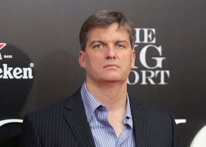 Bitcoin briefly hits $82,000, SOL, DOGE higher as Michael Burry warns of stock crash
