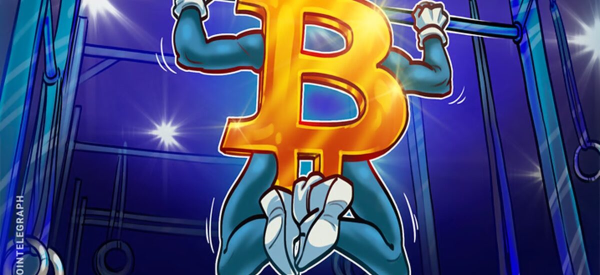 Bitcoin weekly close above $63K amid RSI divergence may be bottom signal: Data img1