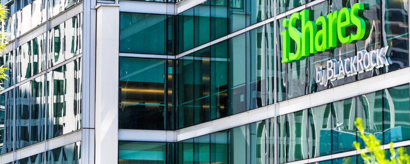 BlackRock's new bitcoin income fund offers cash flow alongside BTC exposure