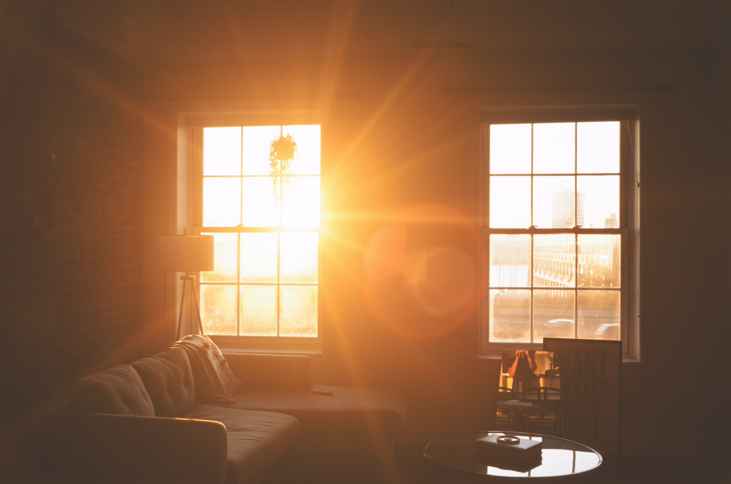 Sunrise in apartment