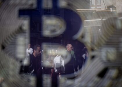 Live updates: bitcoin holding below $62,000 as nervous Nasdaq falls further ahead of SpaceX IPO