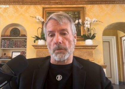 Saylor blamed AI for bitcoin crash. Arca has one word for that: Nonsense
