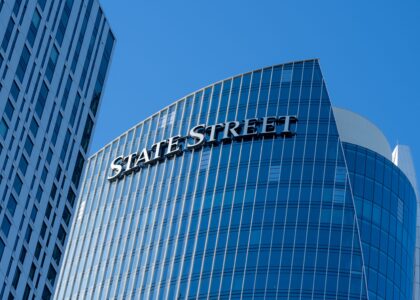 State Street targets stablecoin reserve boom with new money market fund