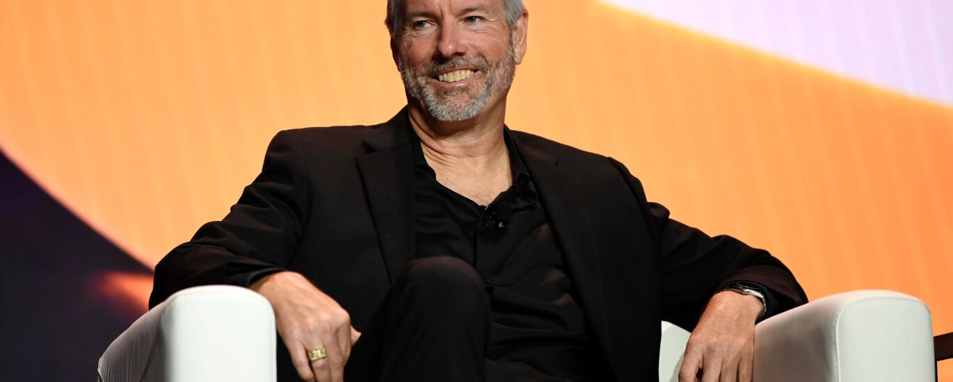 Strategy buys 1,550 bitcoin one week after selling $2.5 million of coins