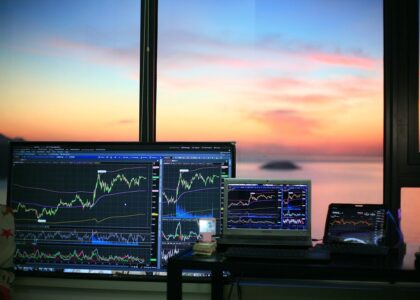 XRP market shows signs of capitulation as holders sell at loss