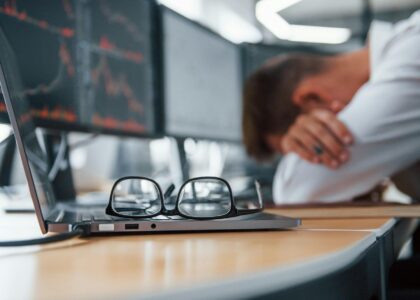 Zcash, Hyperliquid tokens lead losses as traders bet against a bitcoin bounce