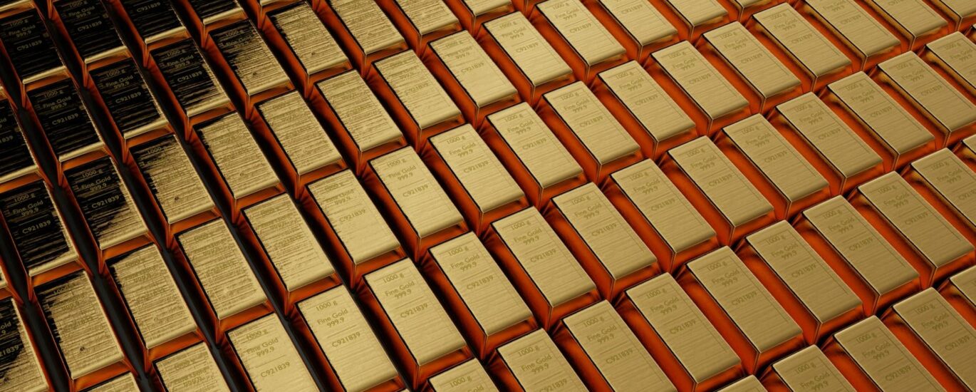 Ballooning U.S. debt sends investors to bitcoin, gold to shelter from dollar devaluation
