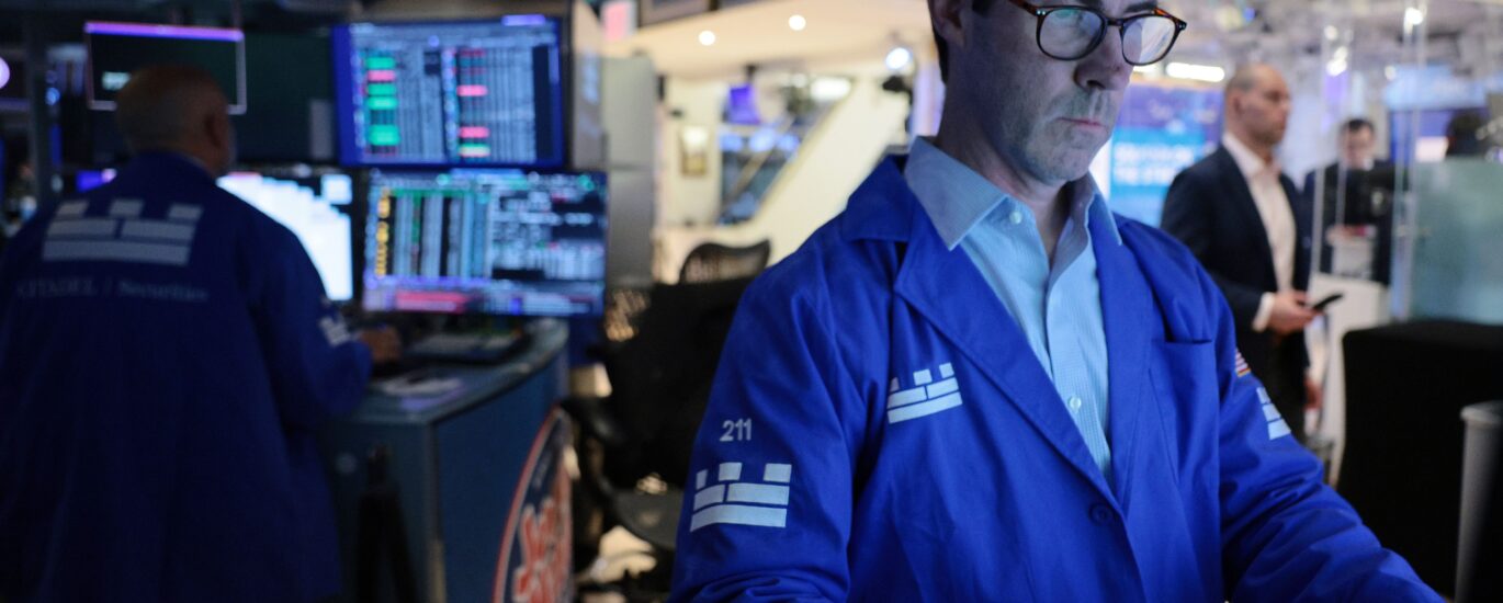 Coinbase's weak quarter leaves Wall Street split on timing of a recovery