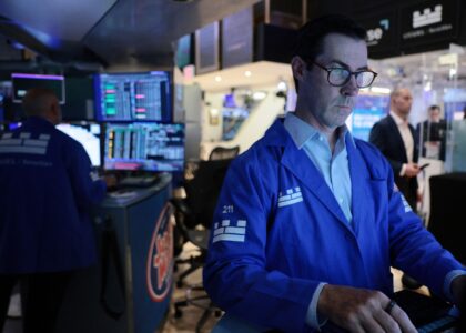 Coinbase's weak quarter leaves Wall Street split on timing of a recovery