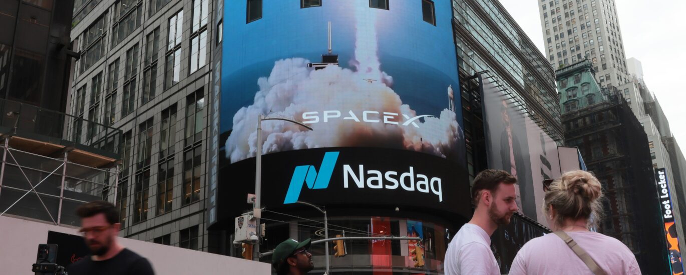 FOMC minutes, SpaceX joins Nasdaq 100: Crypto Week Ahead