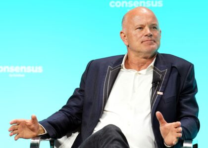 Galaxy targets institutional stablecoin yield with new DeFi vaults