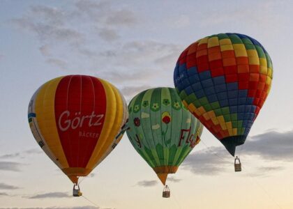 Live markets: Bitcoin holds above $60,000 as yen jumps on intervention fears