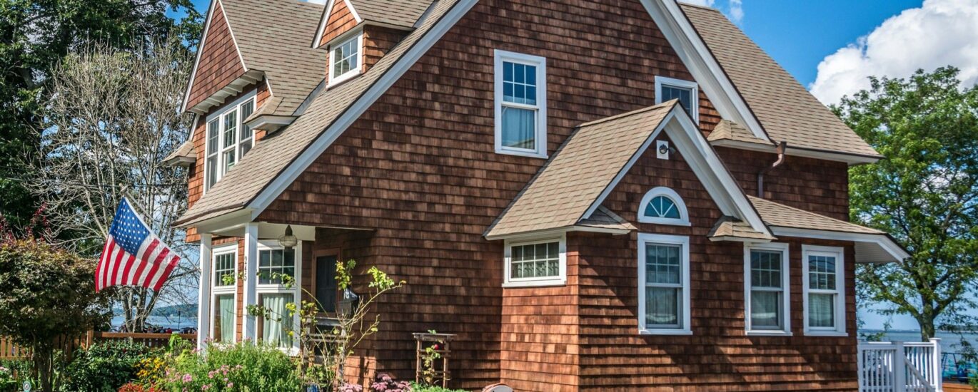 Pricing houses in bitcoin exposes dollar's loss of value
