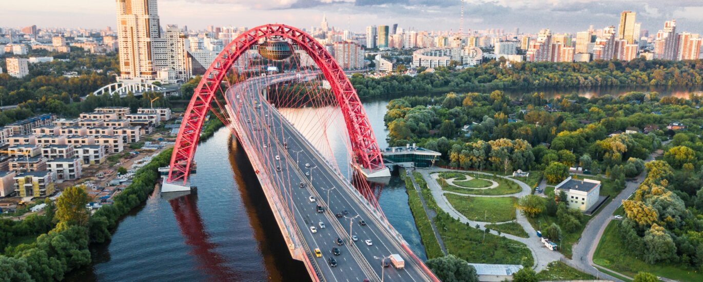 Russia’s parliament passes crypto market law with $3,800 annual cap for retail investors