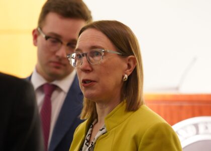 SEC's Peirce warns some DeFi vaults, onchain lending may fall under securities laws