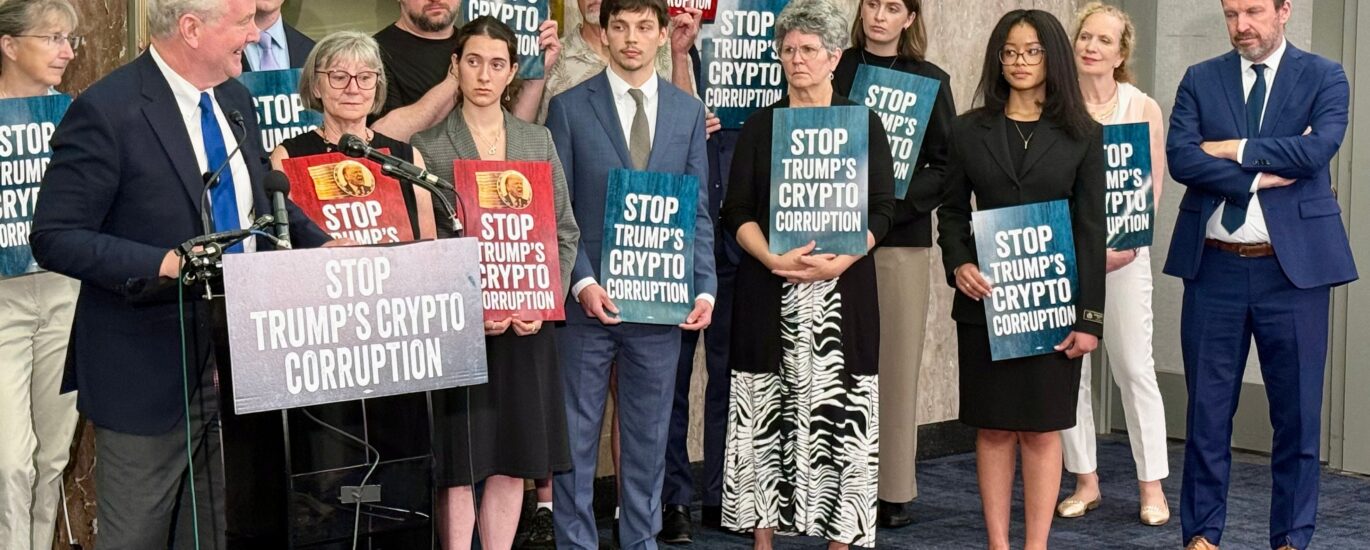 Some U.S. Senate Democrats come out against Clarity Act, calling it a 'corrupt' bill
