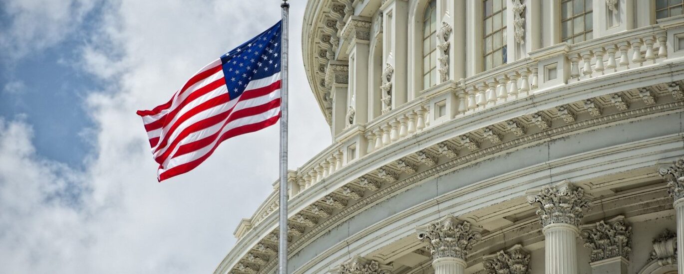 XRP leads majors losses as Clarity Act vote slips to September