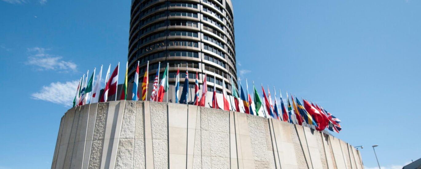 BIS chief warns AI capex arms race relies on opaque debt, posing systemic risks