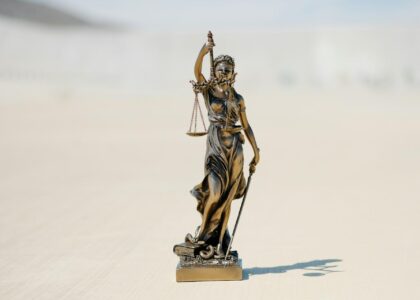 Lawsuit challenges Tether for allegedly freezing $42.4 million USDT before U.S. warrant
